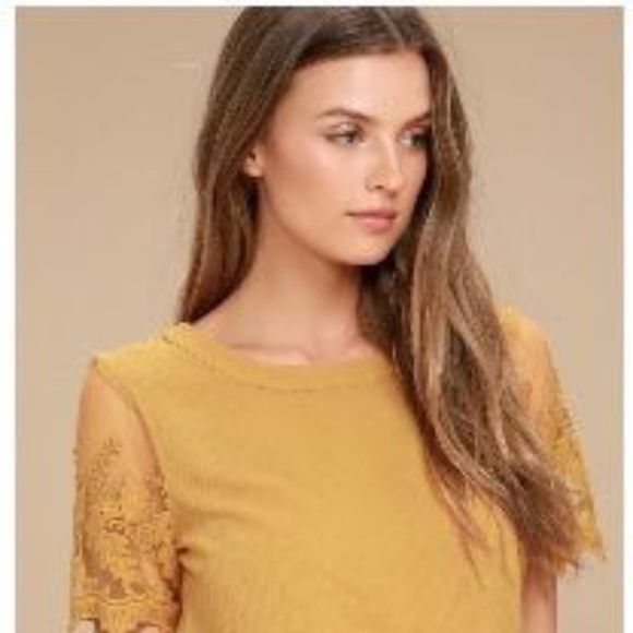 *NEW* LULU’S MUSTARD YELLOW EMBROIDERED TOP - Picture 1 of 3